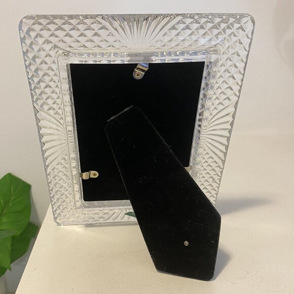 Crystal Frame – 4 ½” x 6 ½” – NWOT - Picture 2 of 6